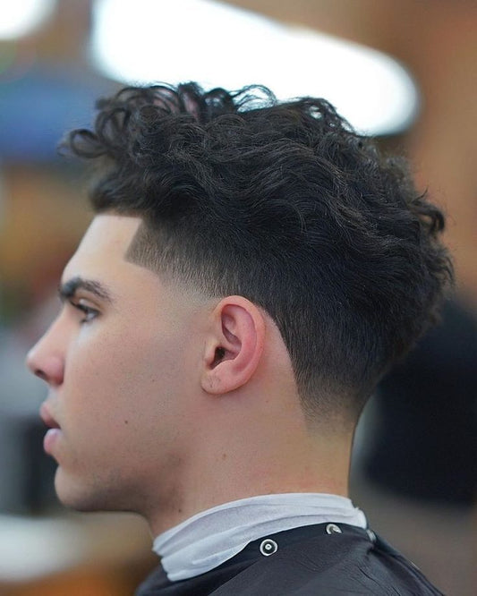 Student Skin fade / Taper fade