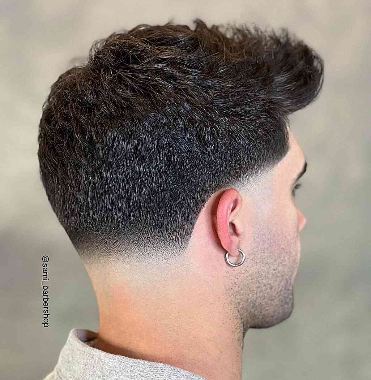 Student Skin fade / Taper fade