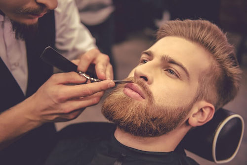 Beard trim & Shape up